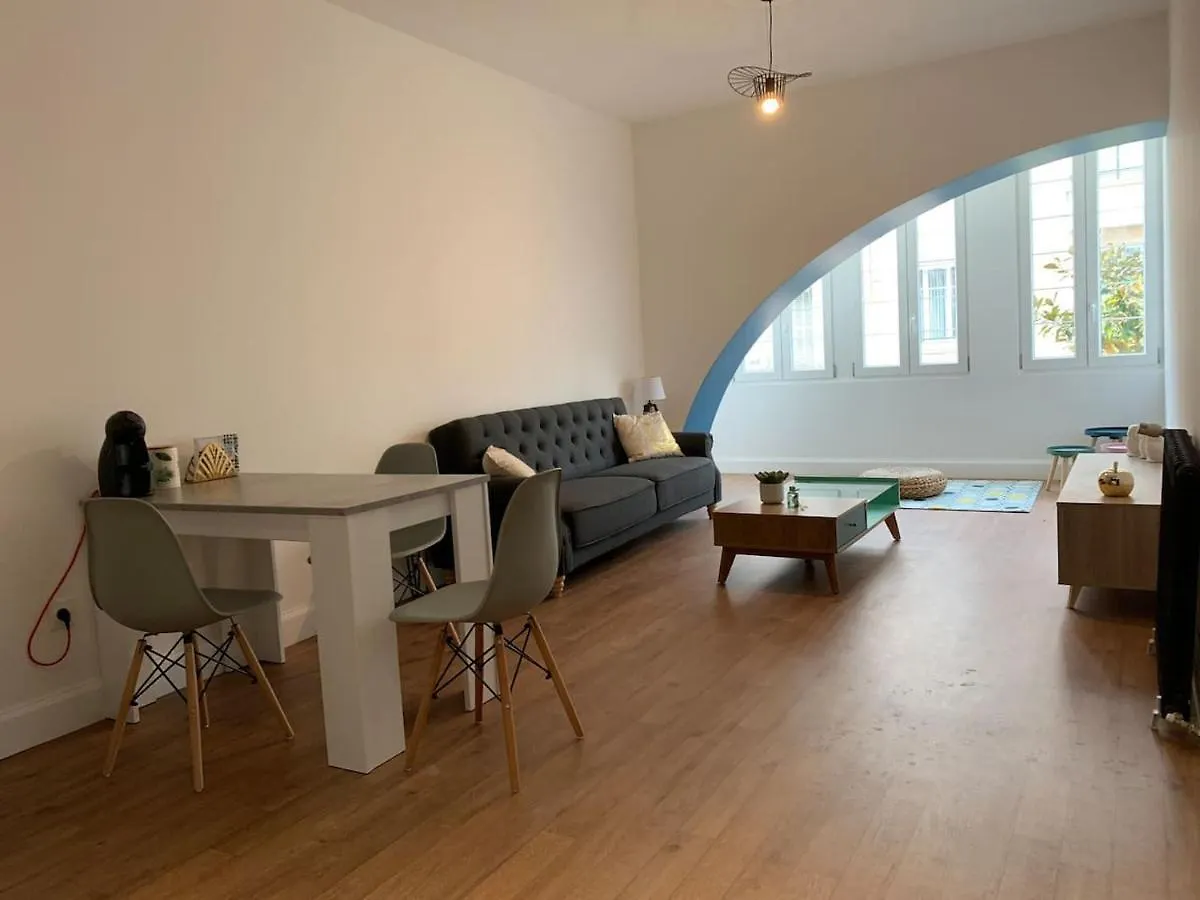 Residence Elysee Palace Appartement H104 Vichy Apartment